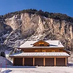 Staubbach, Views, Spacious, Family Friendly