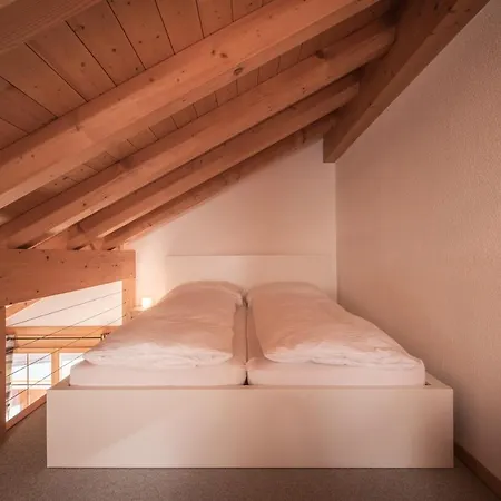 Staubbach, Views, Spacious, Family Friendly * Lauterbrunnen