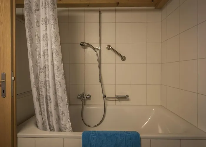 Staubbach, Views, Spacious, Family Friendly Apartment Lauterbrunnen