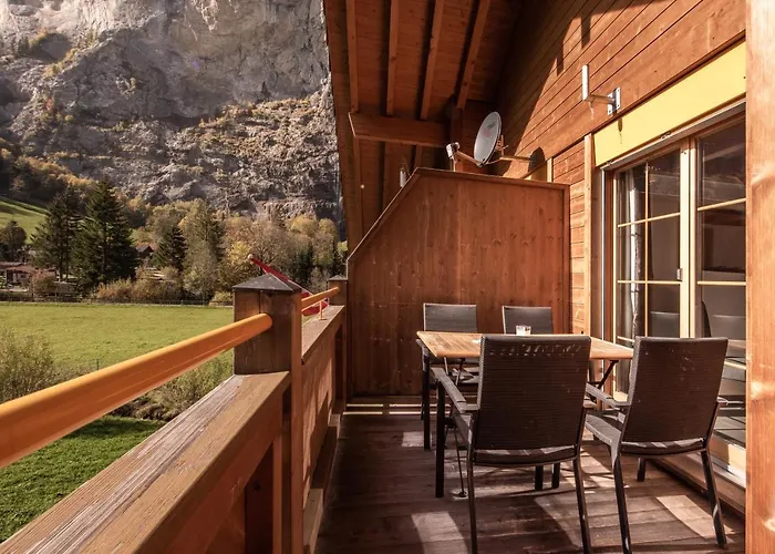 Apartment Staubbach, Views, Spacious, Family Friendly Lauterbrunnen