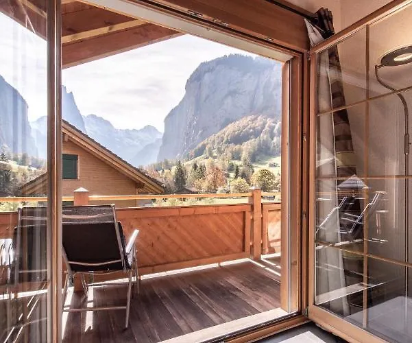 Staubbach, Views, Spacious, Family Friendly Apartment