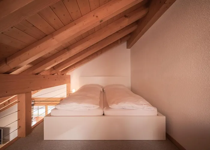 Staubbach, Views, Spacious, Family Friendly * Lauterbrunnen