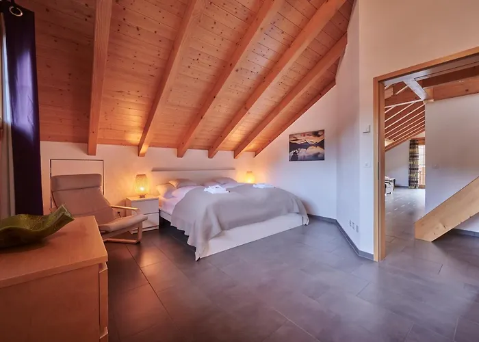 Staubbach, Views, Spacious, Family Friendly Apartment