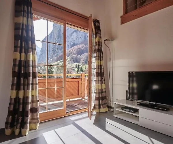 Staubbach, Views, Spacious, Family Friendly Apartment Lauterbrunnen