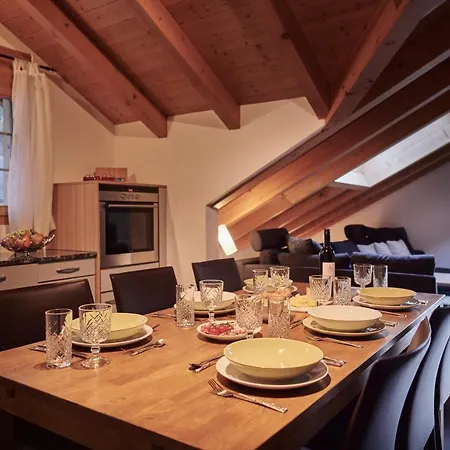 Staubbach, Views, Spacious, Family Friendly 公寓 *