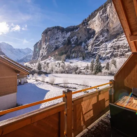 公寓 Staubbach, Views, Spacious, Family Friendly 劳特布龙嫩