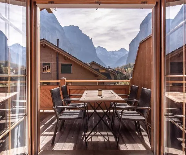 Staubbach, Views, Spacious, Family Friendly Lejlighed Lauterbrunnen