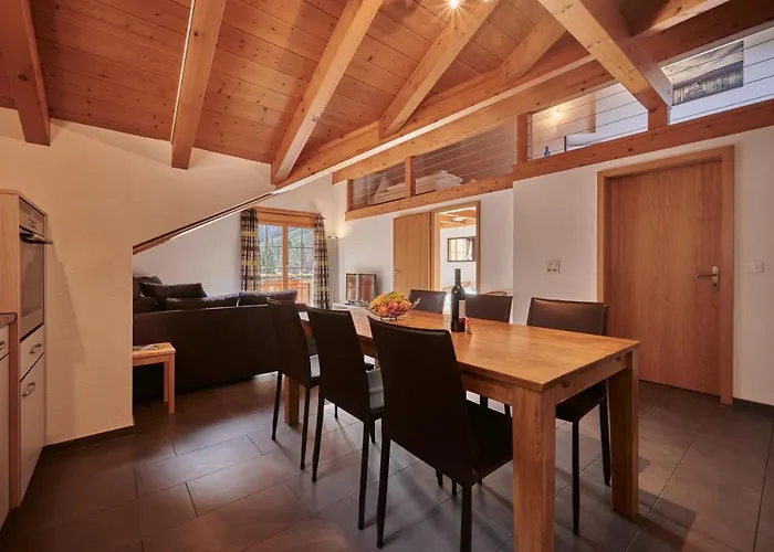 Staubbach, Views, Spacious, Family Friendly Lejlighed