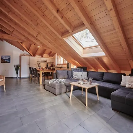 Staubbach, Views, Spacious, Family Friendly *